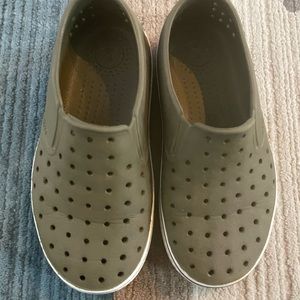 Native. Utility Green. GUC. C13